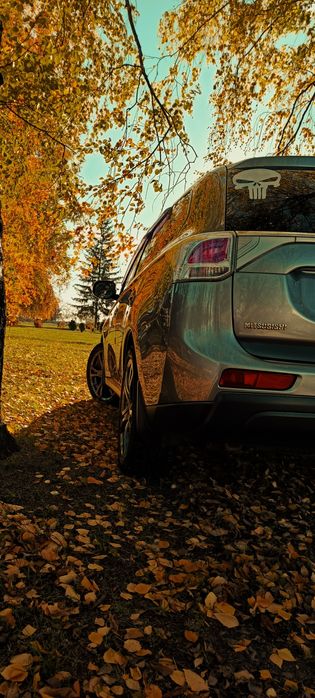 MITSUBISHI outlander 2013рік