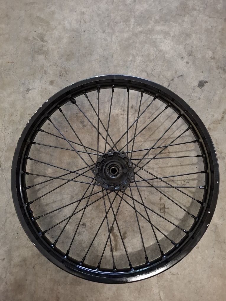 Vendo roda para yamaha xt350