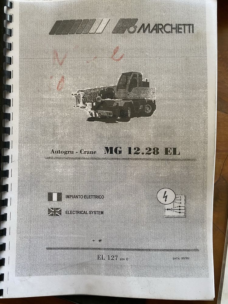 Dźwig terenowo szosowy MG 12.28 świeżo spr z Francji 2000r