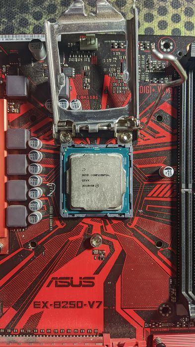 Комплект intel i7 7700 мать asus ex b250 v7.