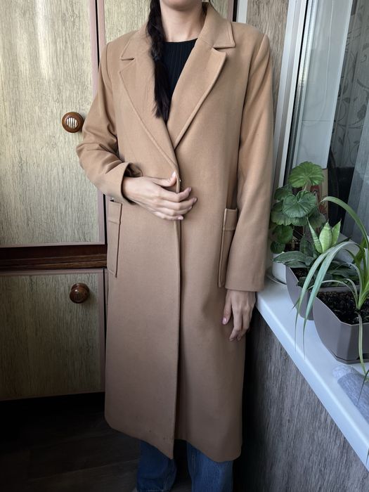 Пальто на осінь