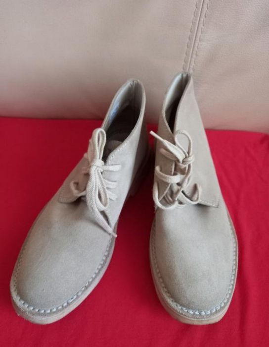 Шкіряні черевики,