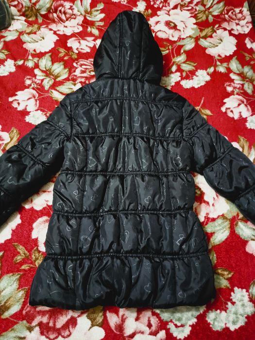 Тепла зимова куртка на дівчинку 10-11років