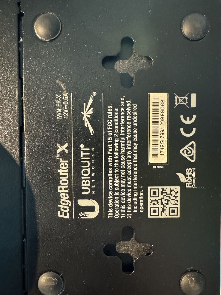 EdgeRouter X 5x10/100/1000Mb/s PoE