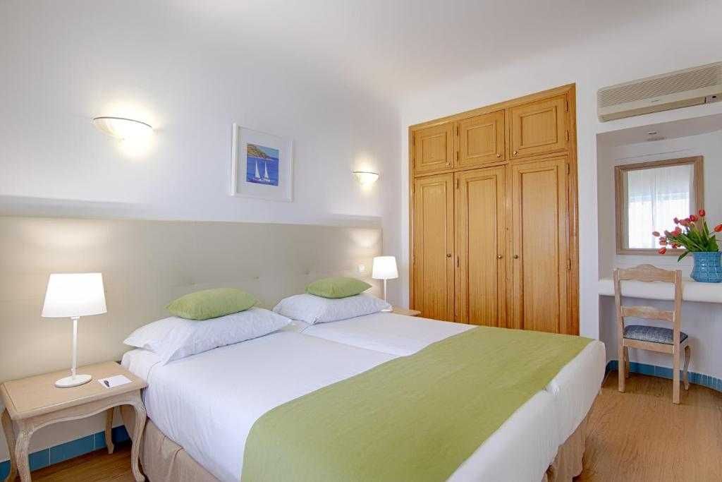 Apartamento T1 com piscina, Albufeira - JUNHO