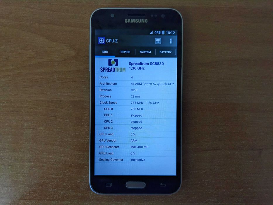 Смартфон Samsung Galaxy J3 2016 J320H 2чехла,коробка,инстр.,гар. талон