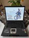 Laptop Acer TravelMate 8005LMi Radeon 9700, 128 MB, 1400x1050, retro