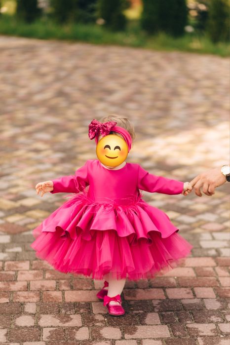 Святкова яскрава сукня на рочок фукція малинова