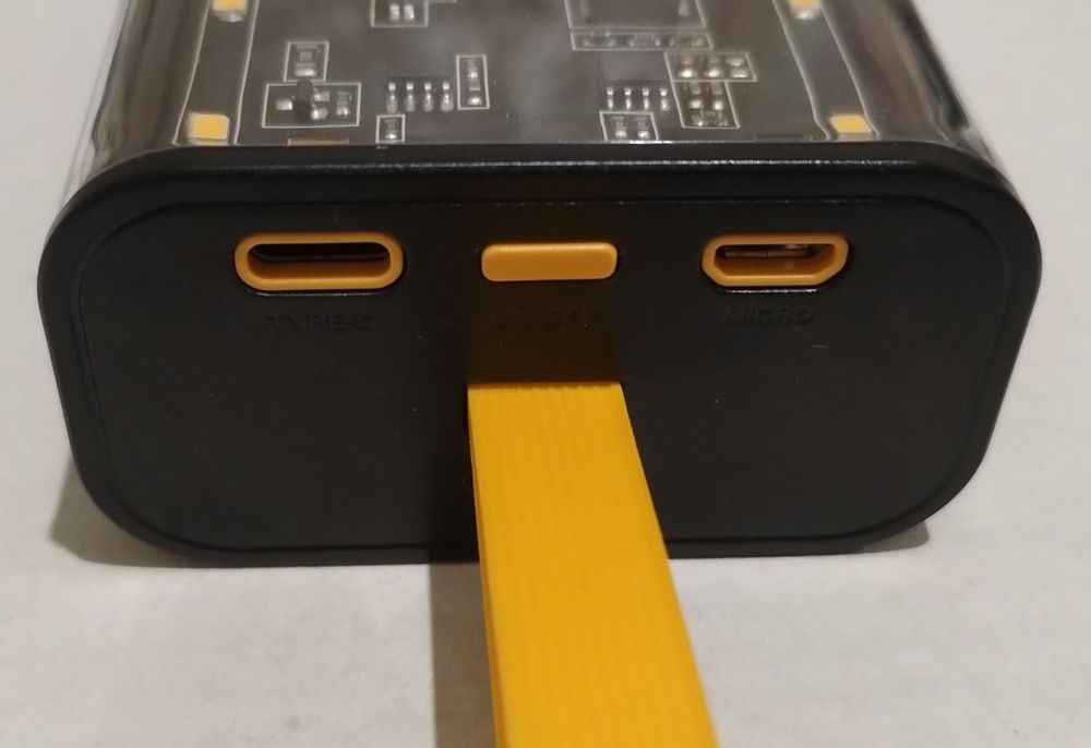Павербанк 9000mah з акумуляторами, power bank