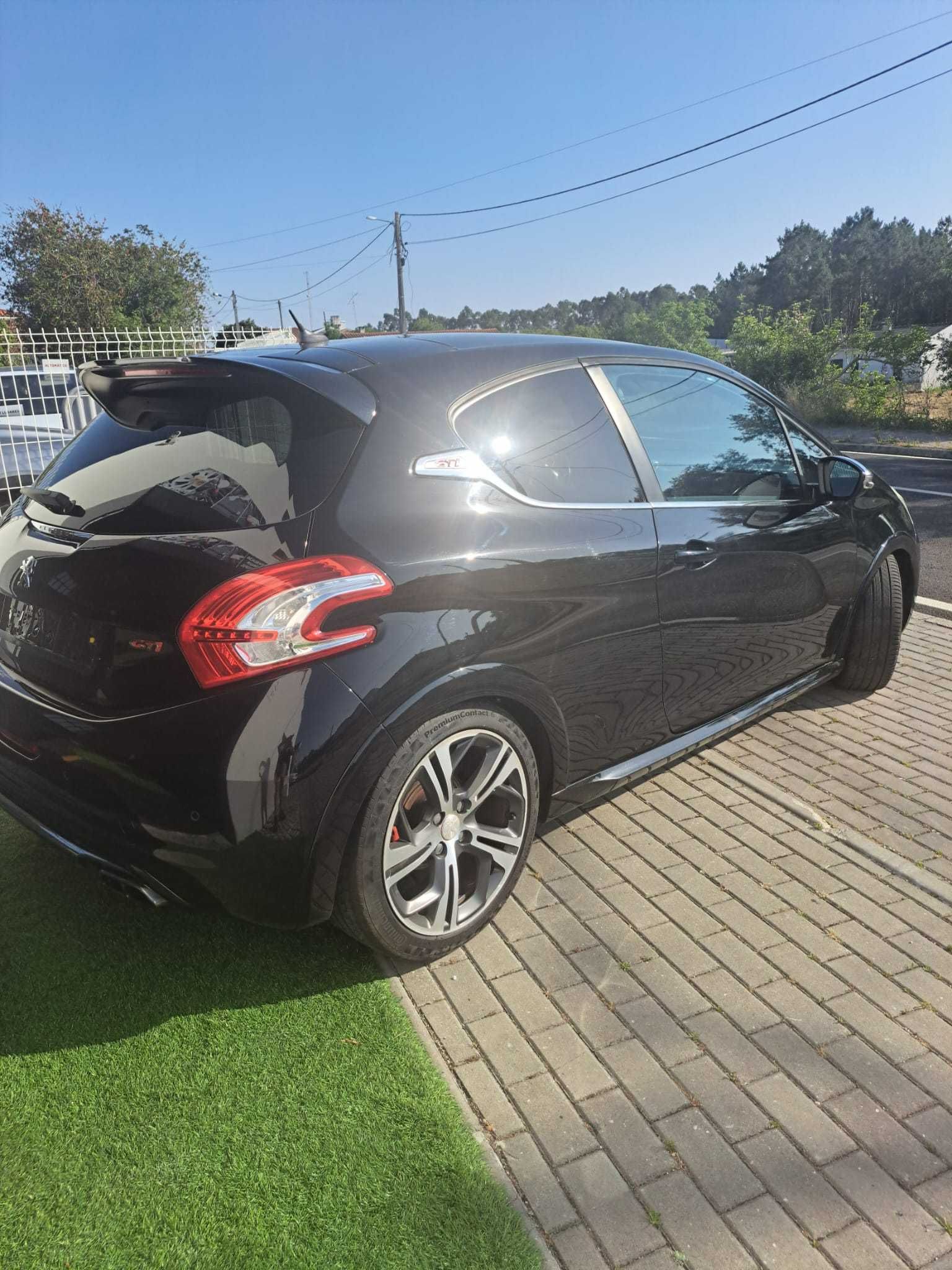 Peugeot 208 THP GTI