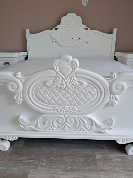 Łóżko 160x200 z nakastlikami styl barokowy rococo