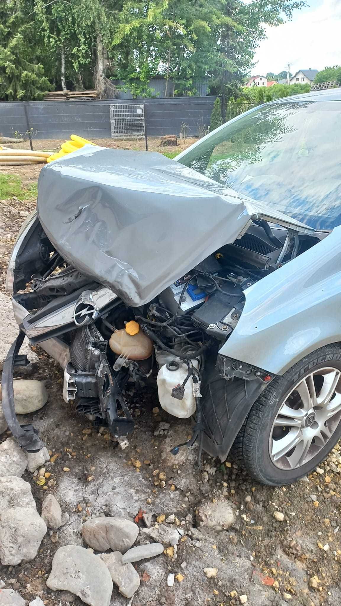 Sprzedam auto powypadkowe