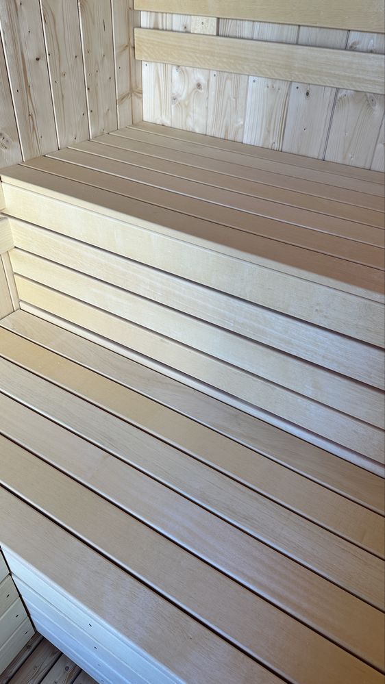 Sauna zewnetrzna ogrodowa Harvia Huum modrzew