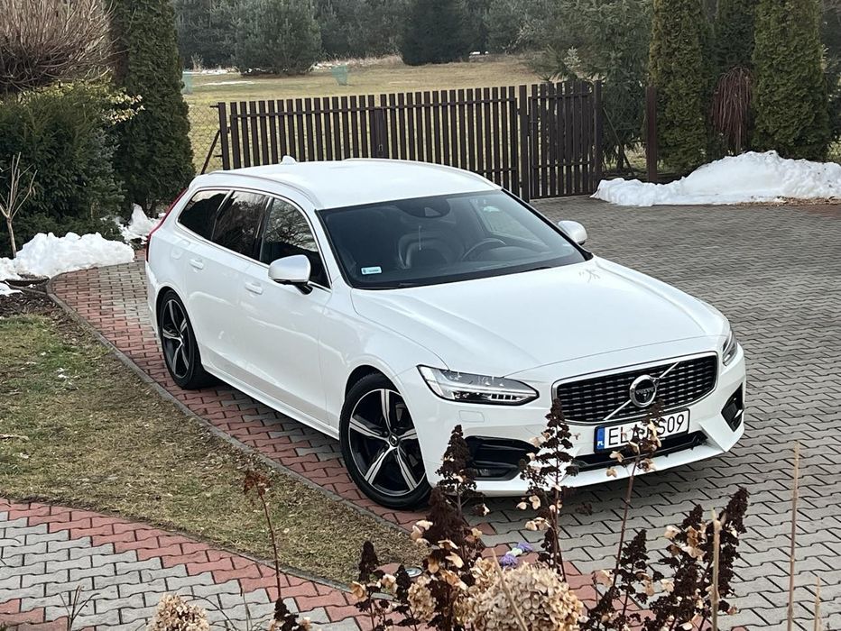 VOLVO V90 / D4 R Design