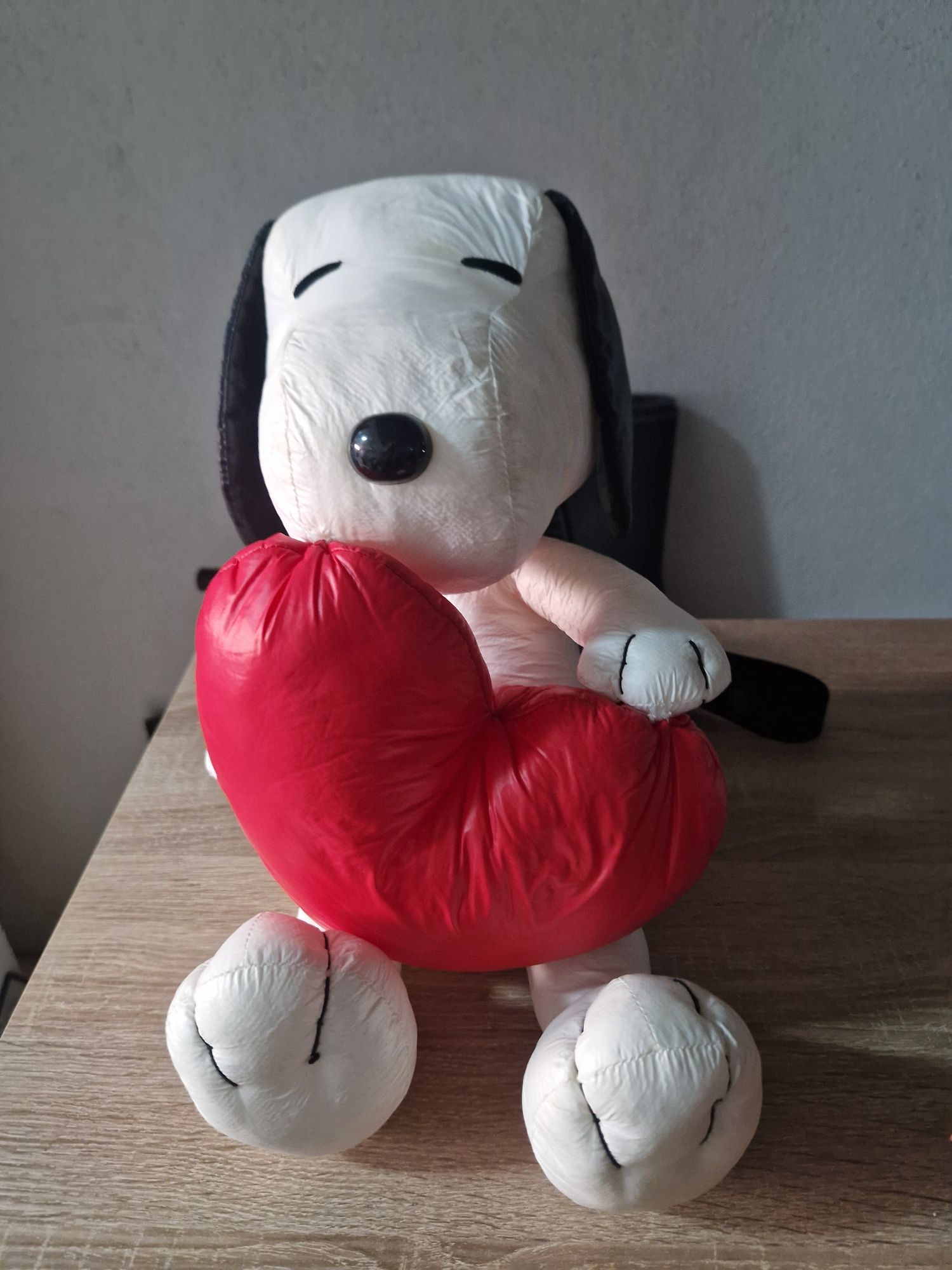 Boneco Snoopy - com alças para transportar