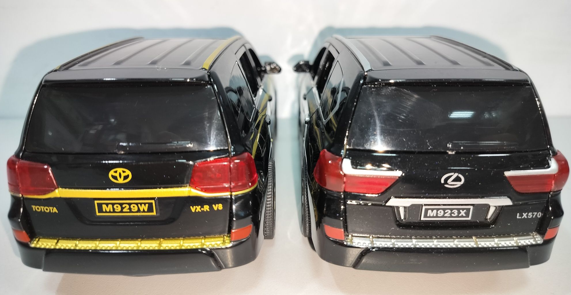 LEXUS LX570 и Toyota Land Cruiser модель 1:24 ТМ АвтоЕксперт Металл