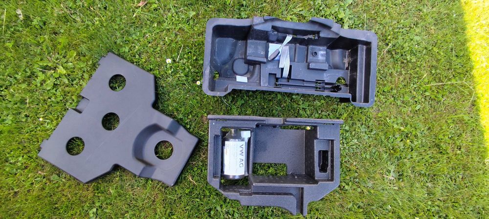 Wkład bagażnika audi a4/A5