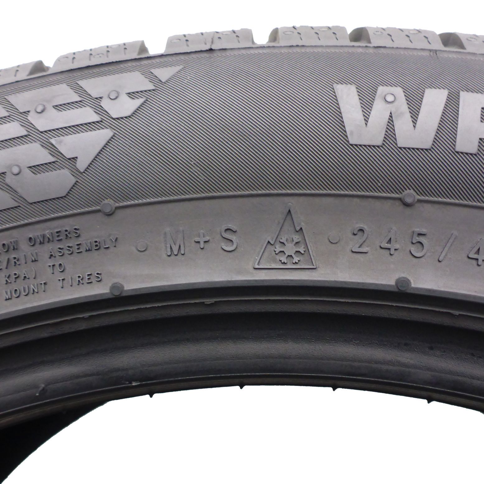 245/45/18 Nokian 245/45R18 100V Snowproof P Zima 6,8-8mm 2023 Jak Nowe