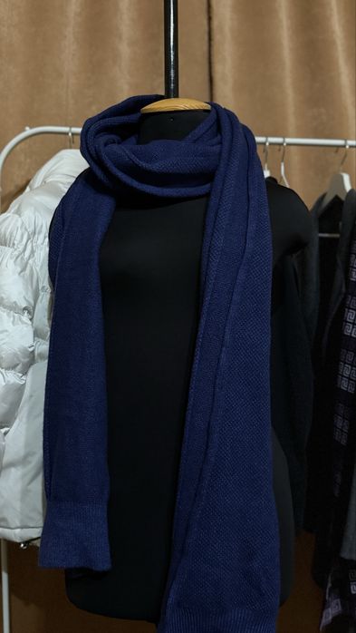 Шарф Trussardi у гарному стані