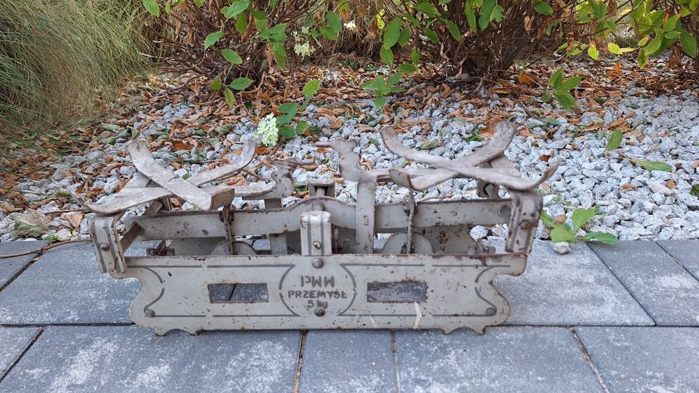 Waga szalkowa 5 kg PWW Przemyśl z 1965 r.