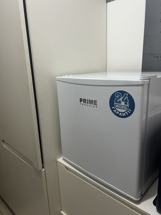 однокамерний холодильник PRIME Technics RS 409 MT