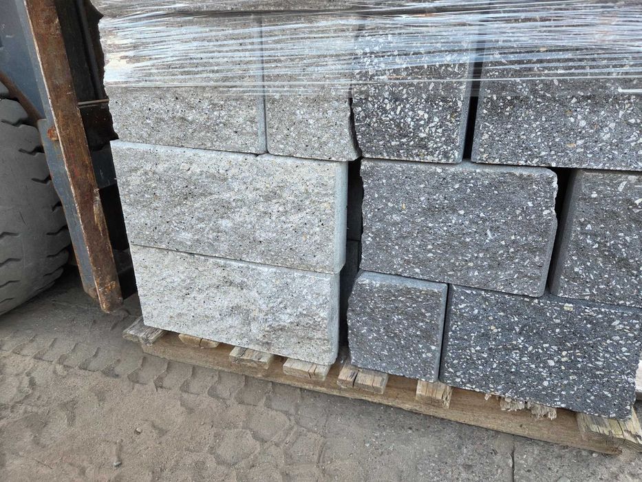 Polbruk Antara grafitowy szary żółty nerino pustak ogrodzeniowy