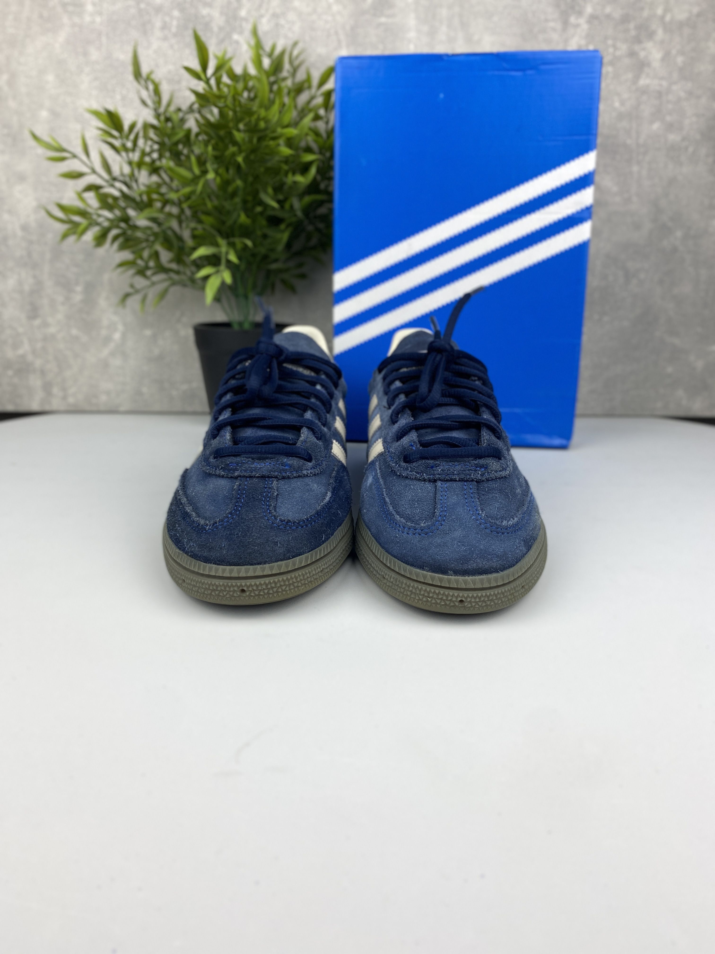Adidas Handball Spezial r. 40 – sneakersy retro z zamszu