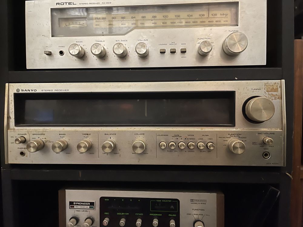 Aparelhagens vintage a funcionar (vários modelos)