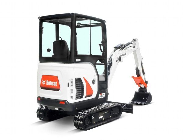 Minikoparka Bobcat E19 wynajem + możliwa usługa