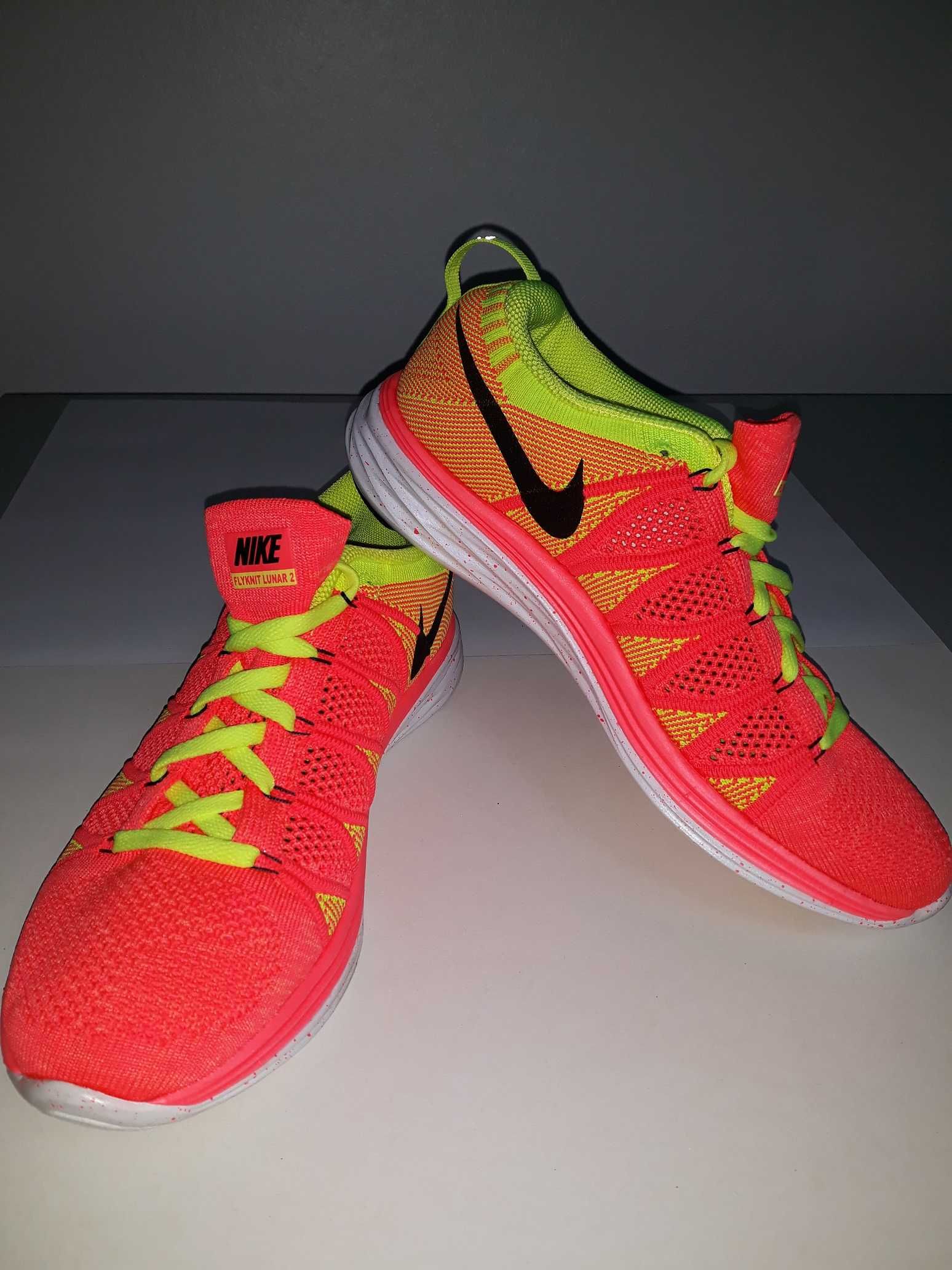 Nike Flyknit Lunar n.º 41 - novas e originais RUNNING