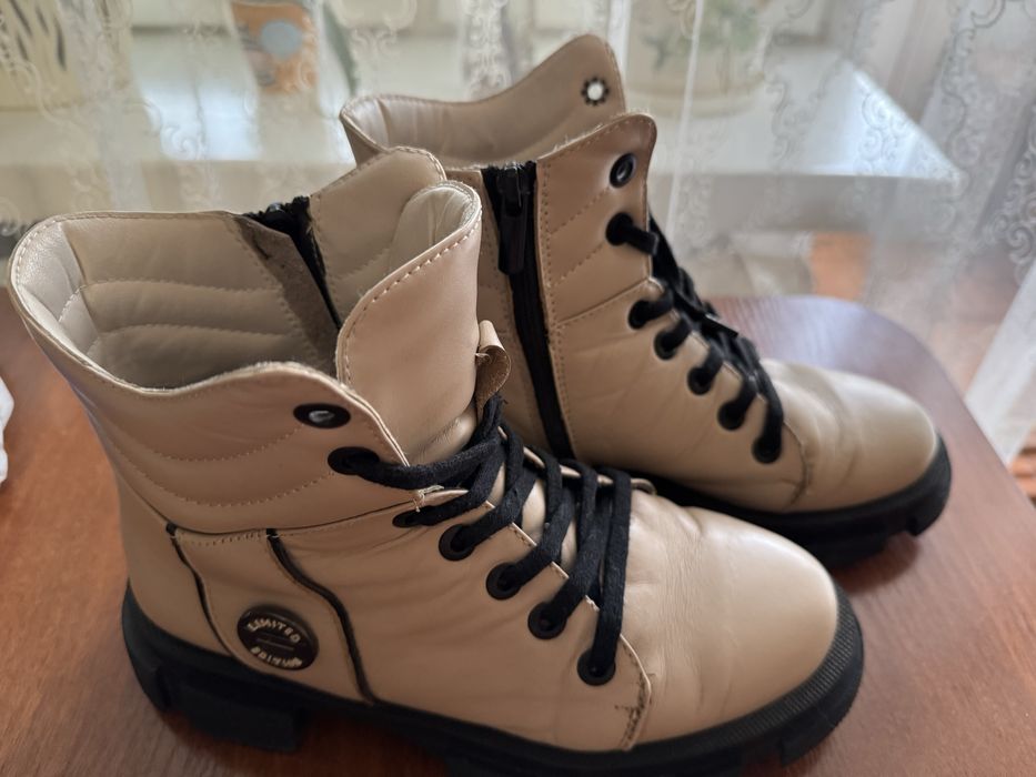 Продам ботинки, весна-осінь