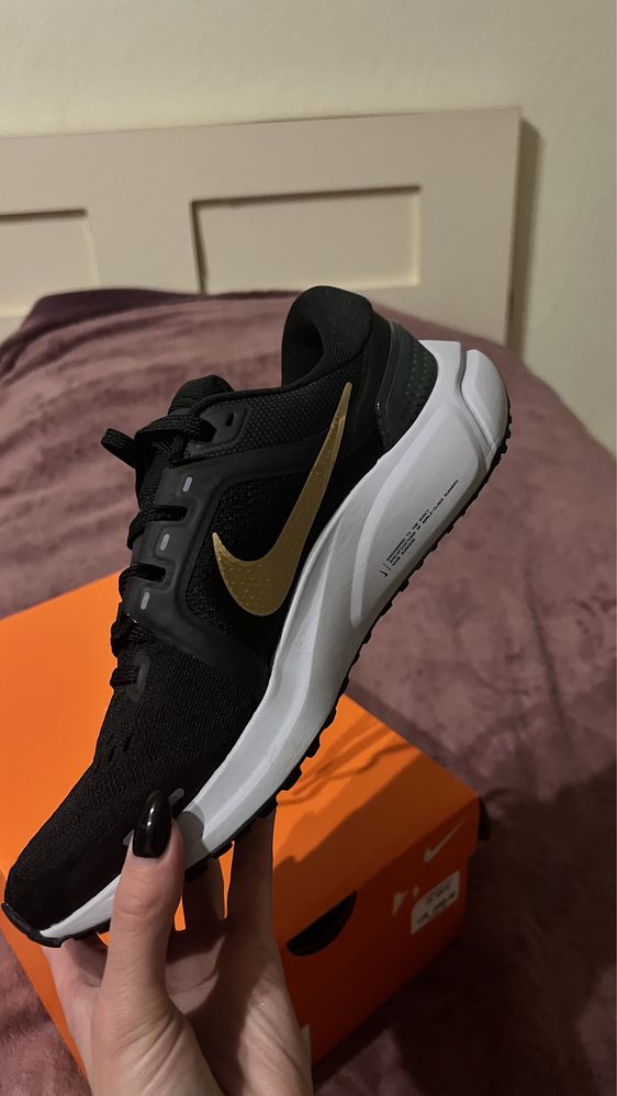 Нові Nike air zoom