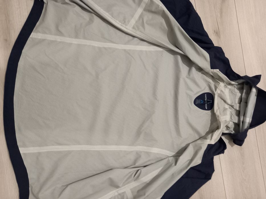 Куртка-вітровка водозахисна Odlo