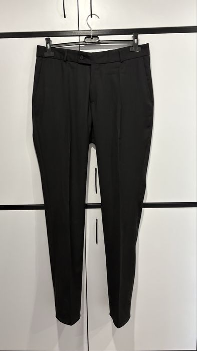 Garnitur czarny pako lorente