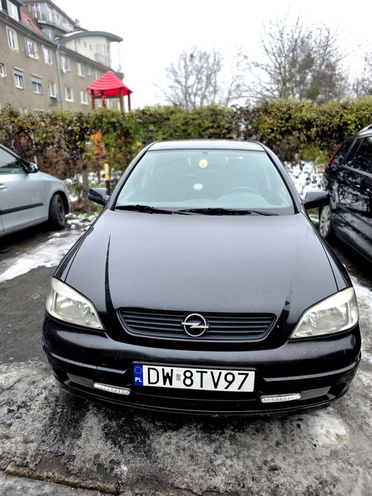 Sprzedam samochód sprawny