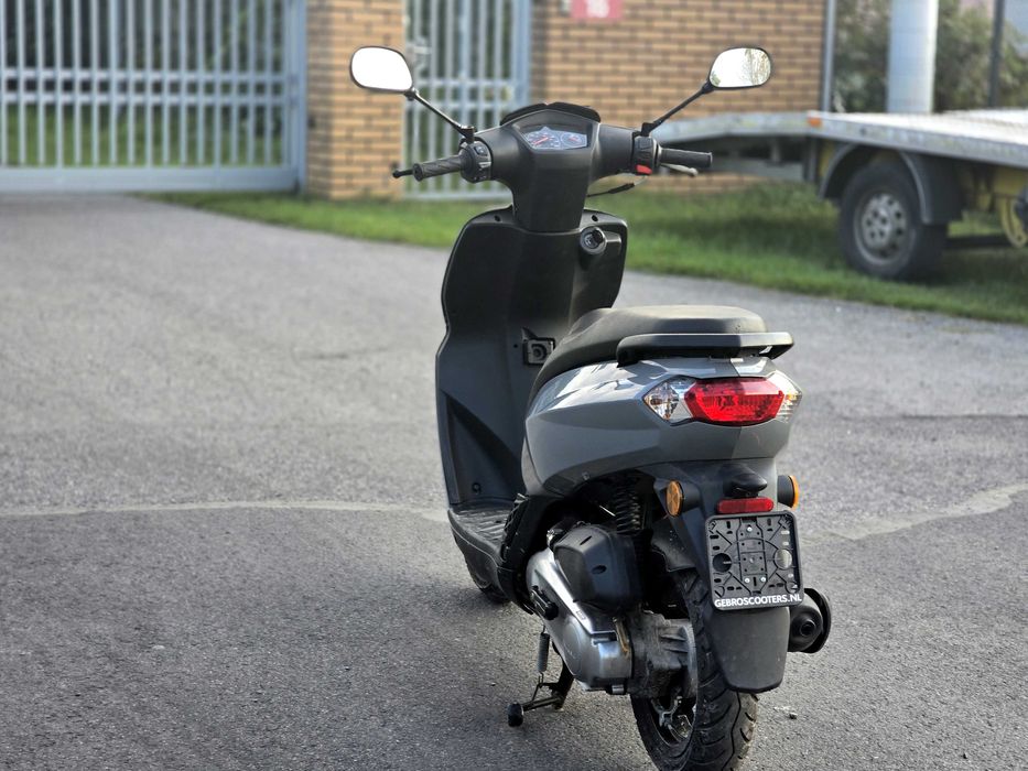 Peugeot Kisbee 50 4t z 2024 roku  na wtrysku