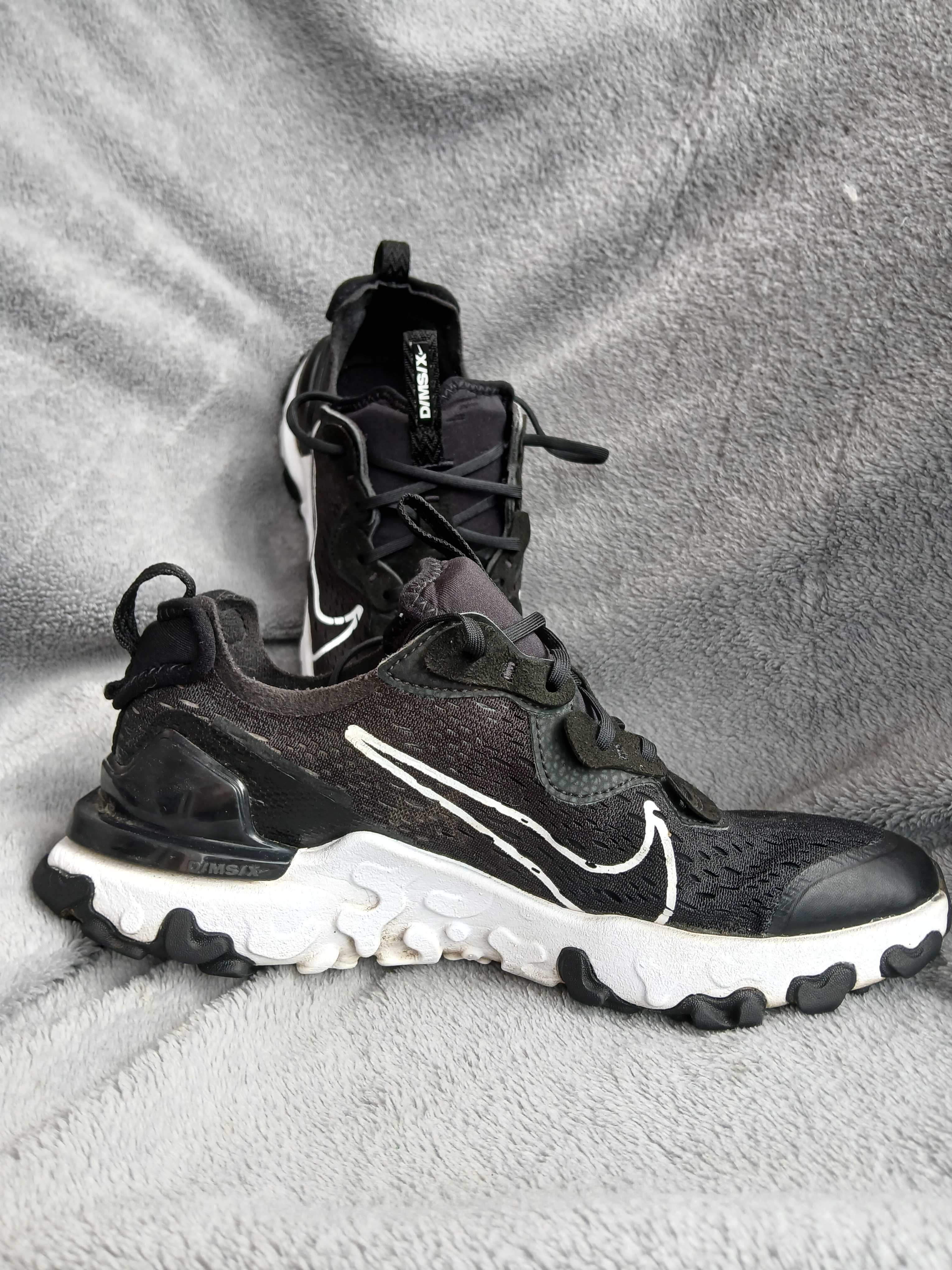 Nike React Vision Czarne buty r. 38