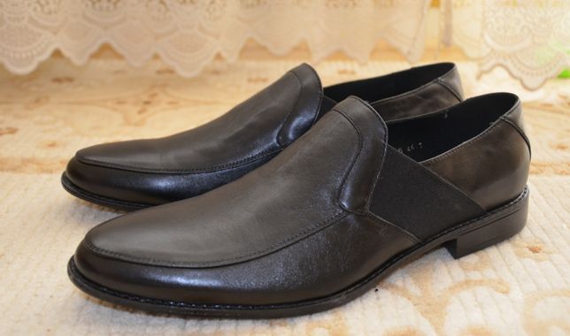 Кожаные туфли 44р. 599грн новые Romani Украина