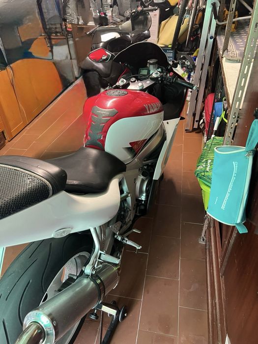 Mota Yamaha YZF - R6