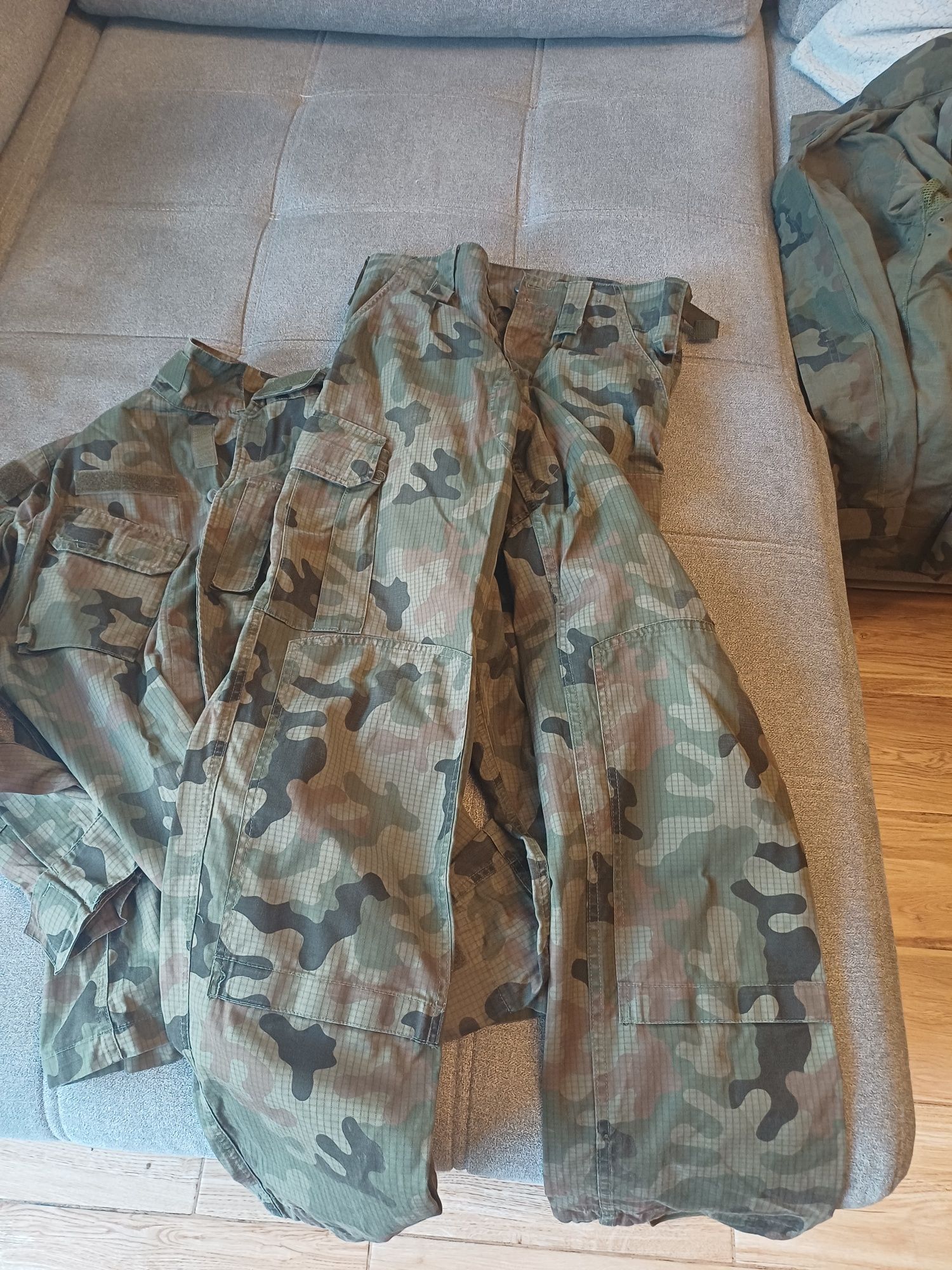 Mundur Polowy wzór 123UL M/XL