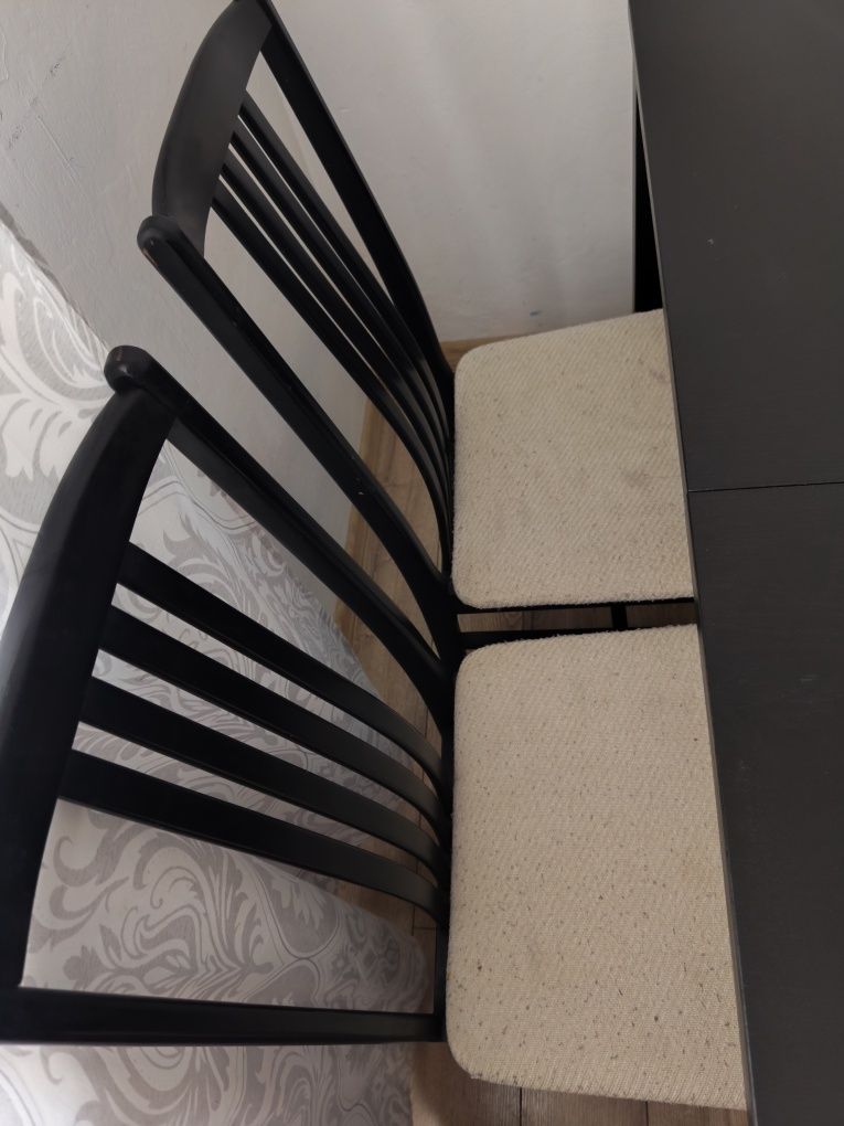 Stół rozkładany Ikea 140x84 + 2x40+ krzesła
