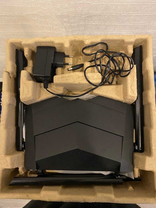 Wi-Fi роутер маршрутизатор Tenda AC10(AC 1200)