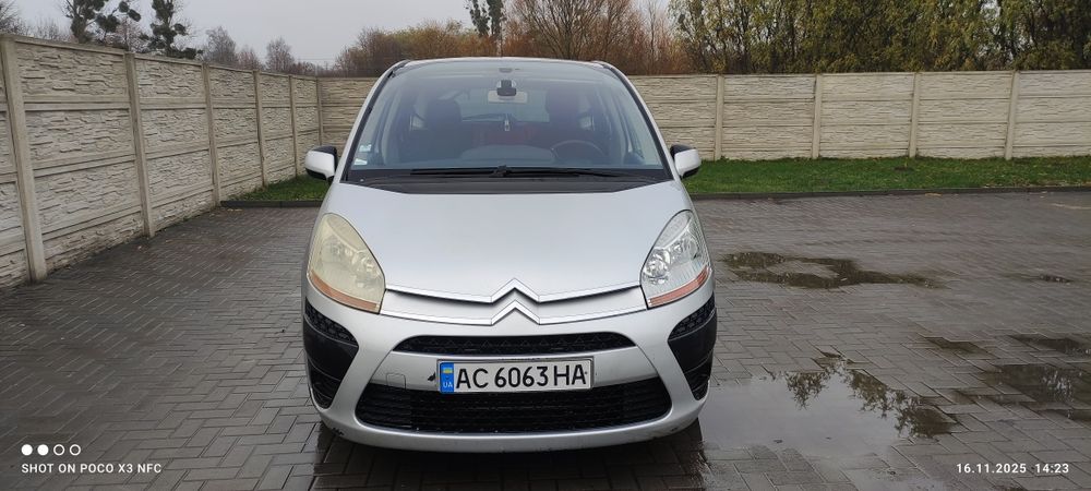 Продам Citroen C4 picasso