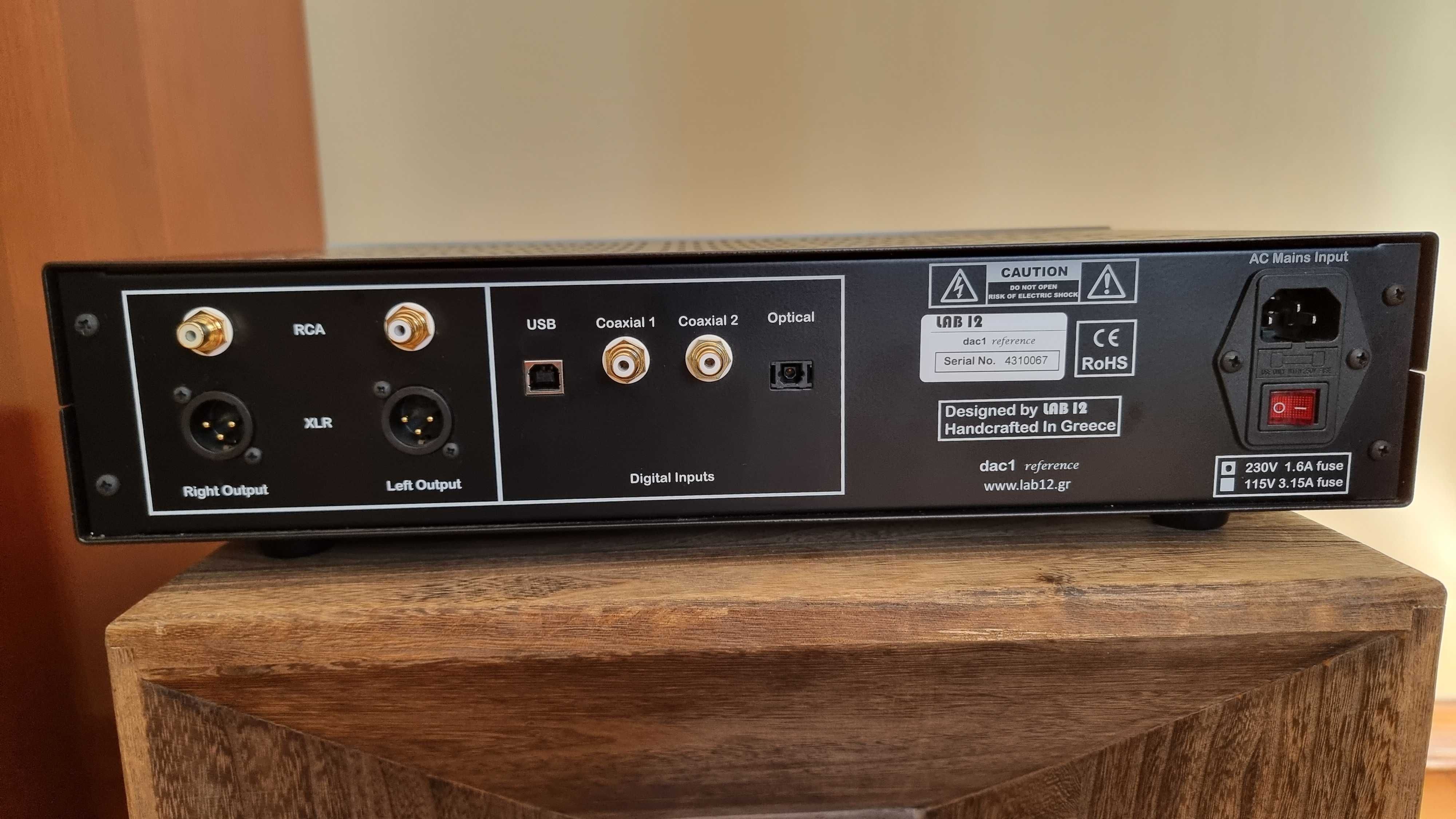 LAB12 Reference DAC