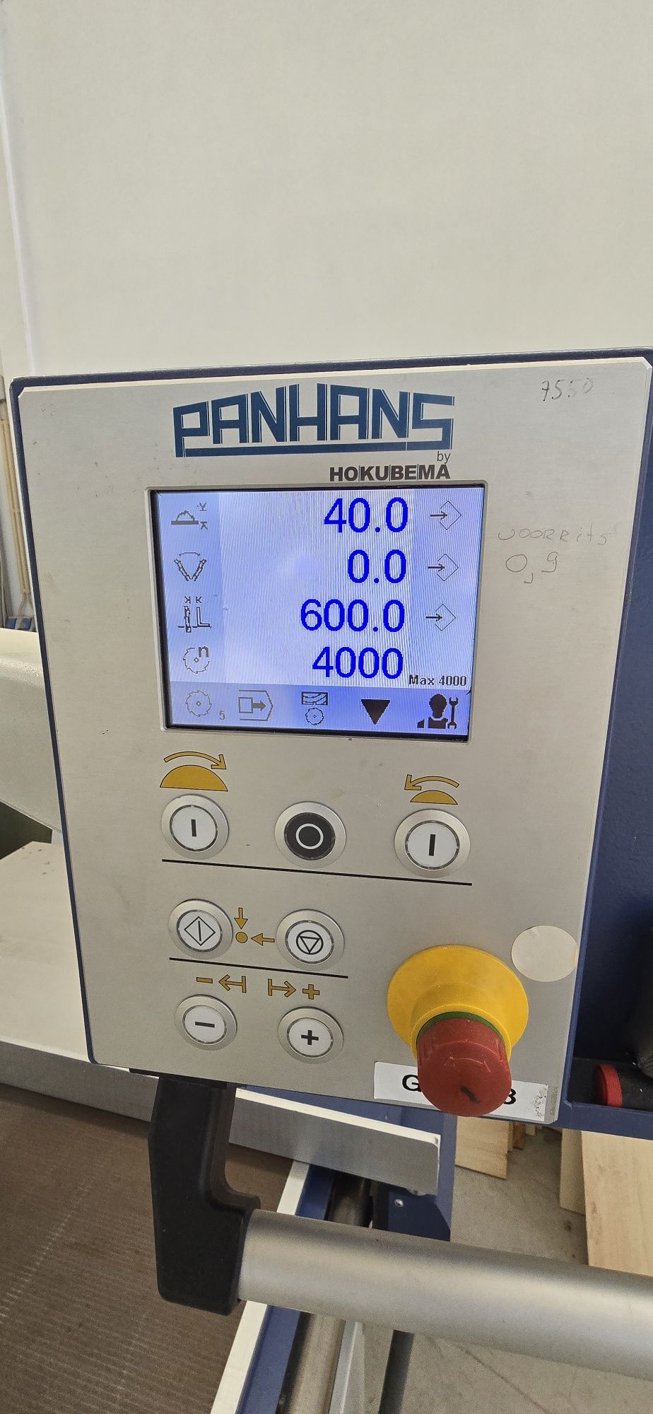 Esquadrejadora Panhans V91