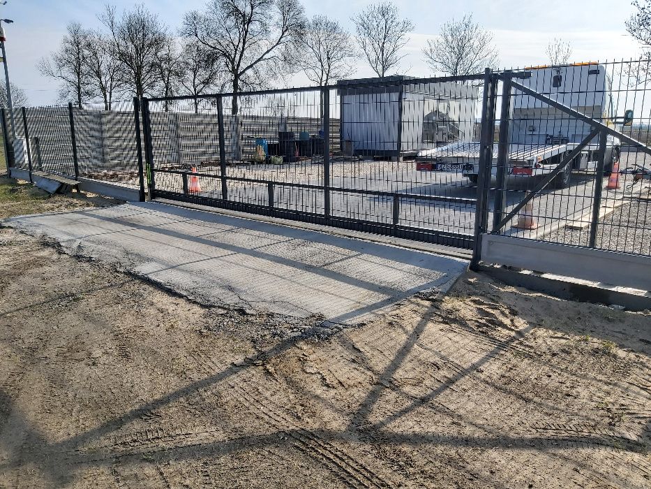 Brama przesuwna , brama suwana ,ocynk , kompletna do motażu Producent