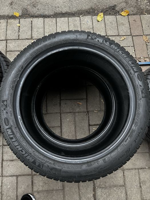 Продам Резину РАНФЛЕТ Мишлен 245/45/18