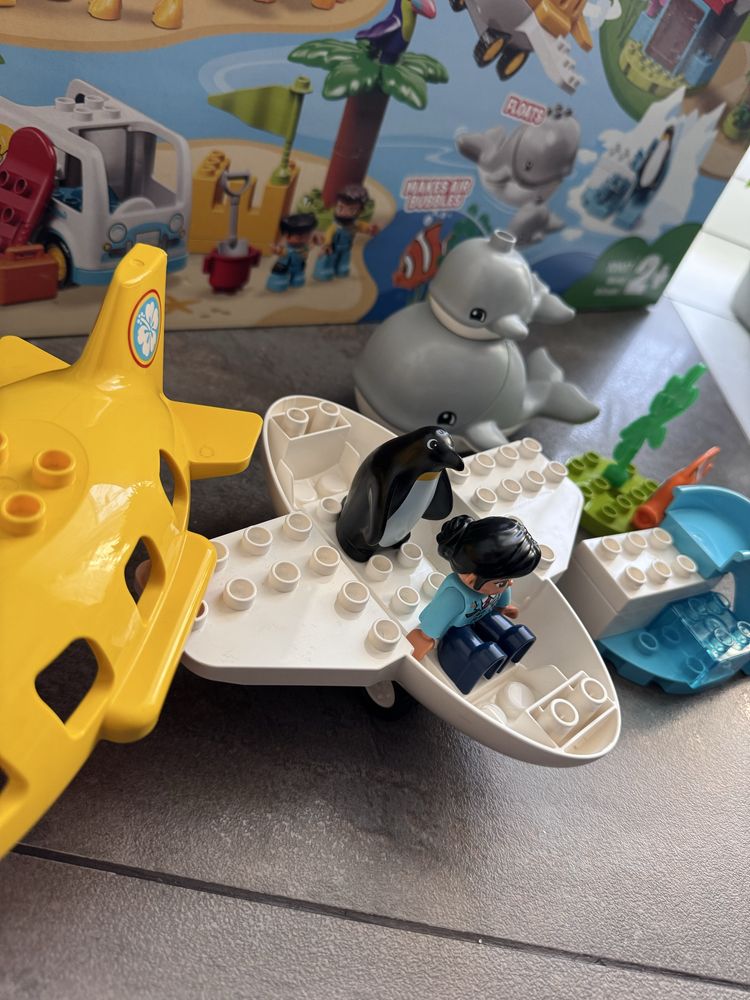Lego duplo biegun Antarktyda 10907 wieloryb samolot figurki klocki zoo