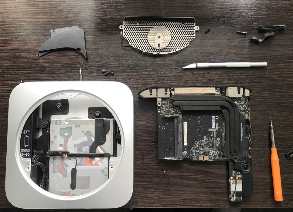 Обслуговування , ремонт та встановлення системи на macbook, imac і тд.