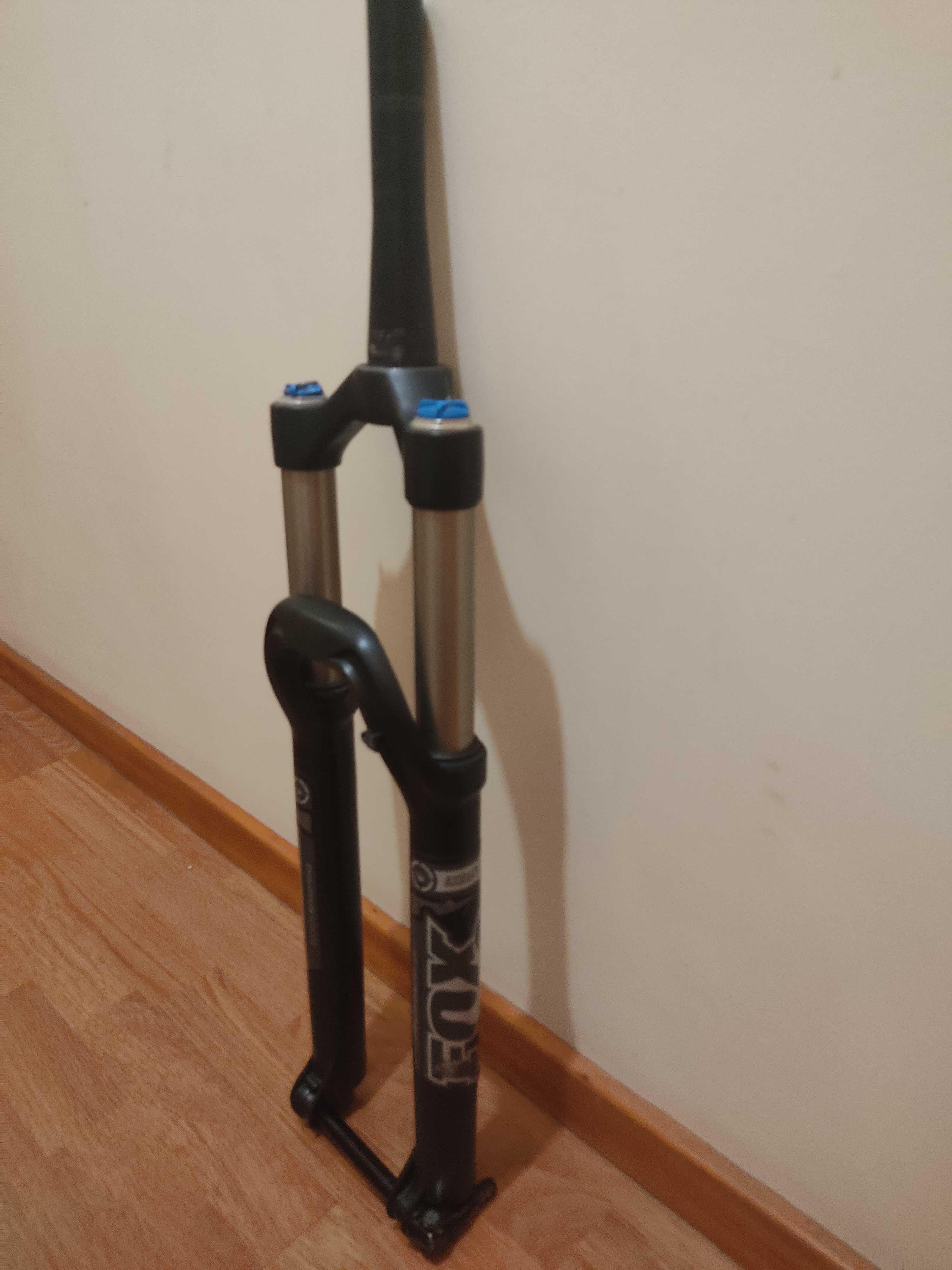 Suspensão Fox 29 Evolution Series 34 com 130mm de curso para roda 29